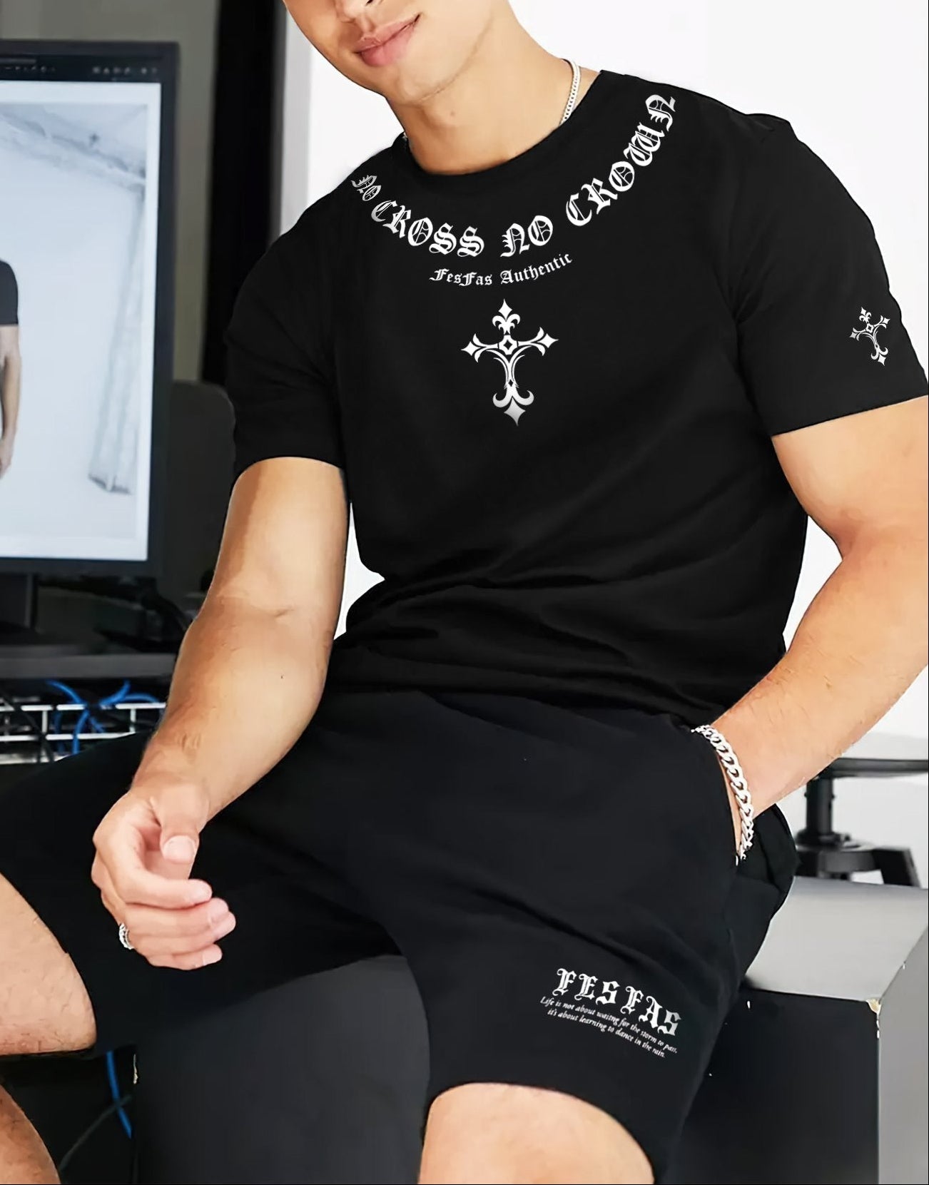 FesFas Drawstring Shorts | Black