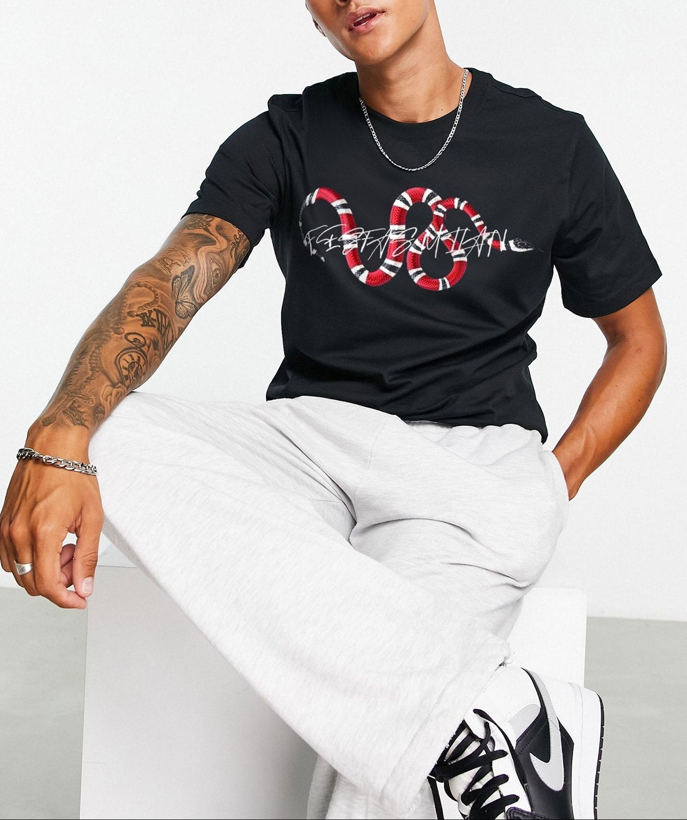 FesFas Snake-print T-shirt | Black