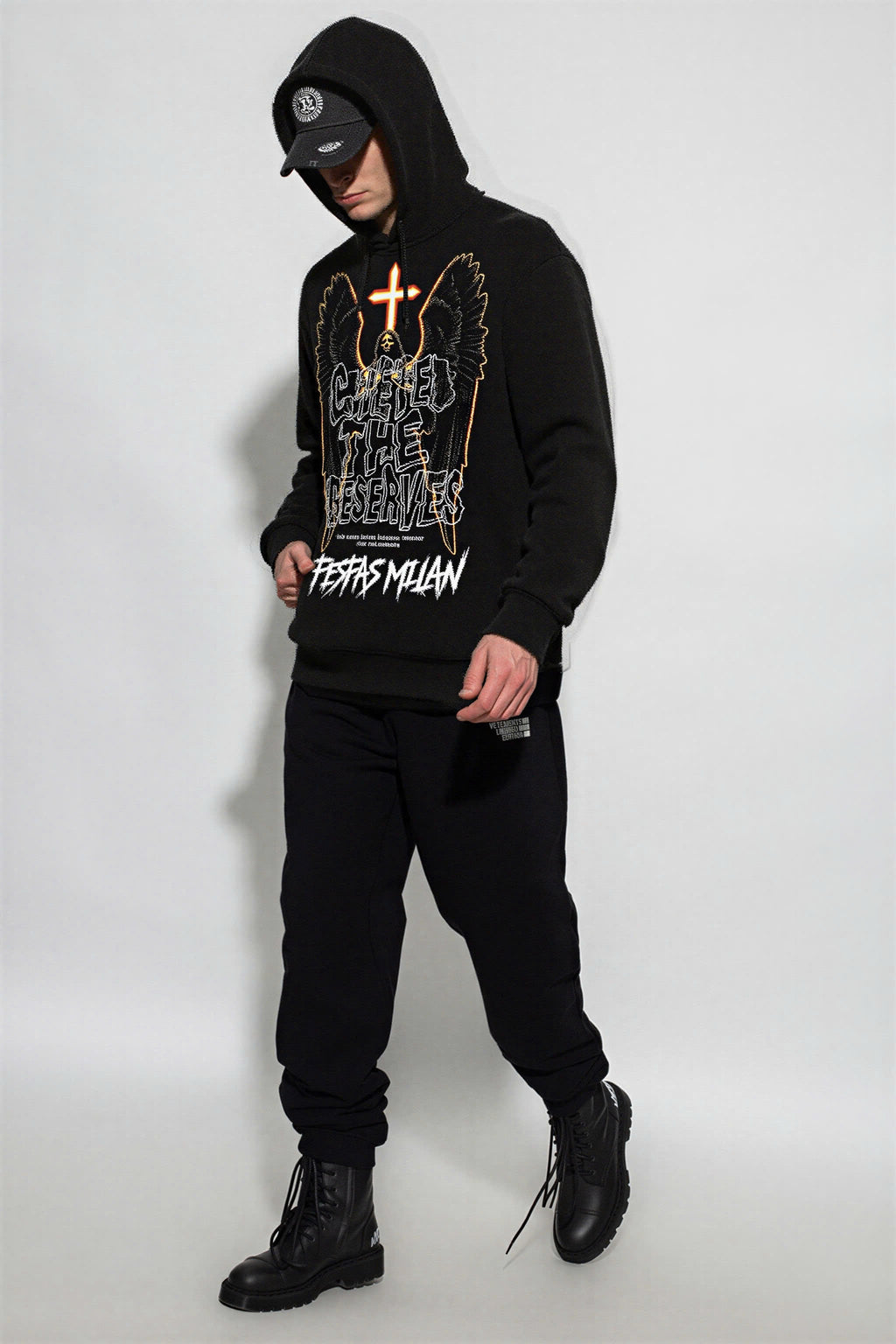 FesFas angel-print Hoodie | Black
